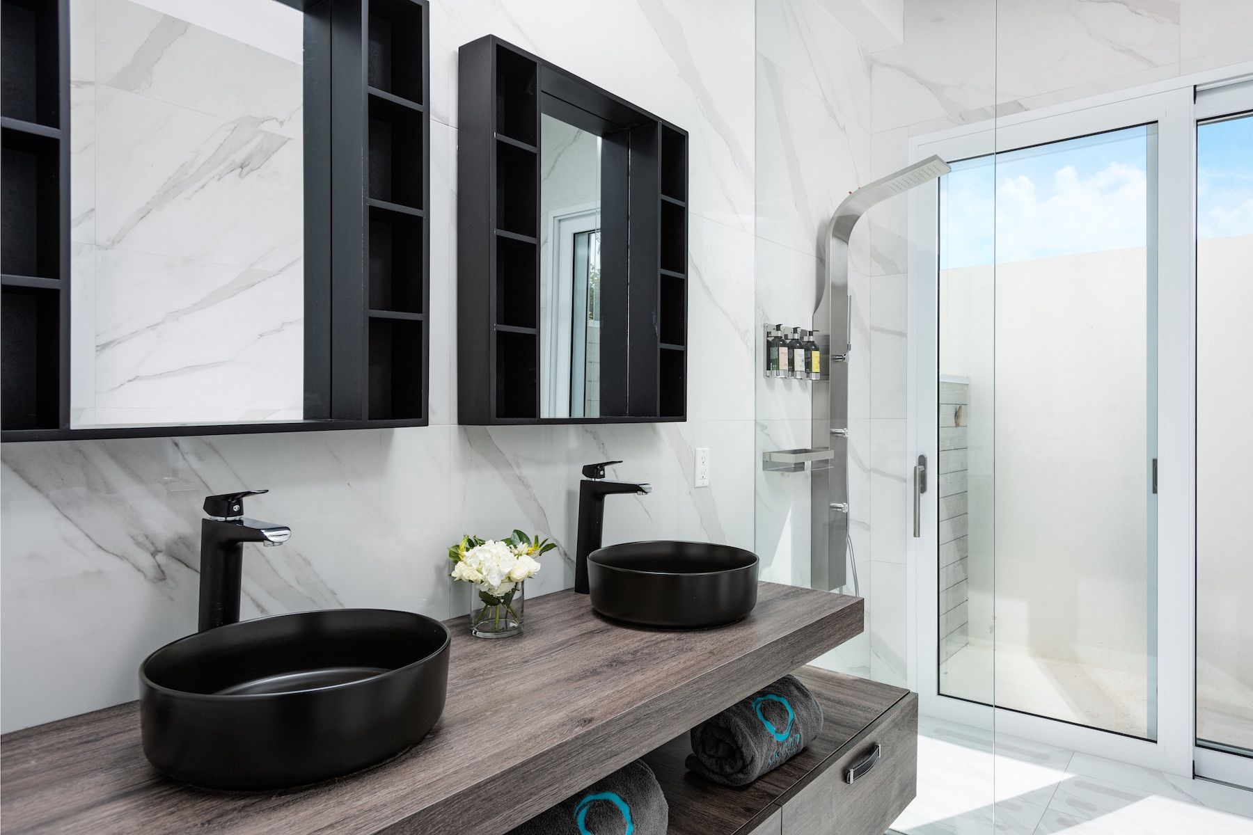 Ensuite